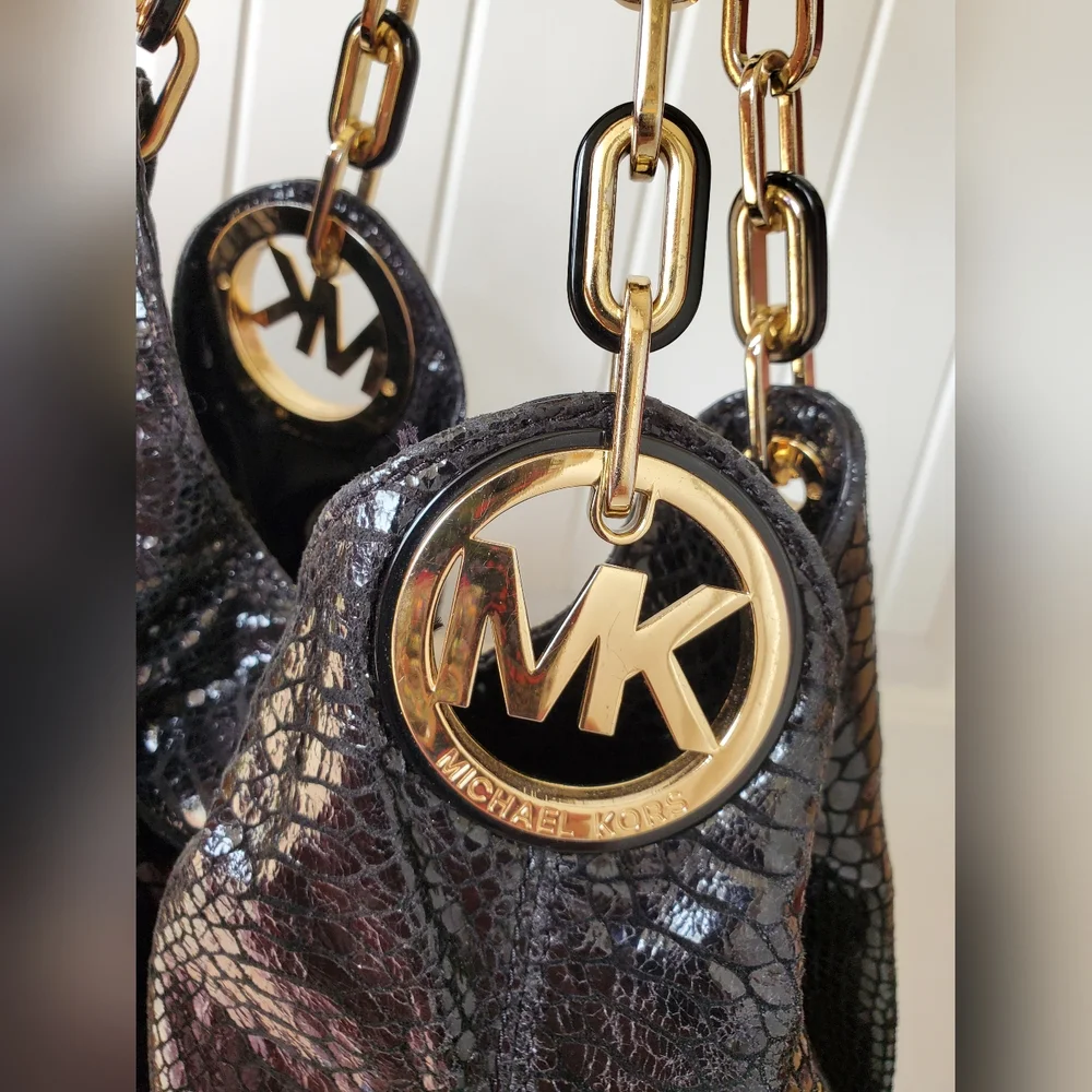 Michael Kors snakeskin handbag gold hardware EUC - Picture 10 of 15